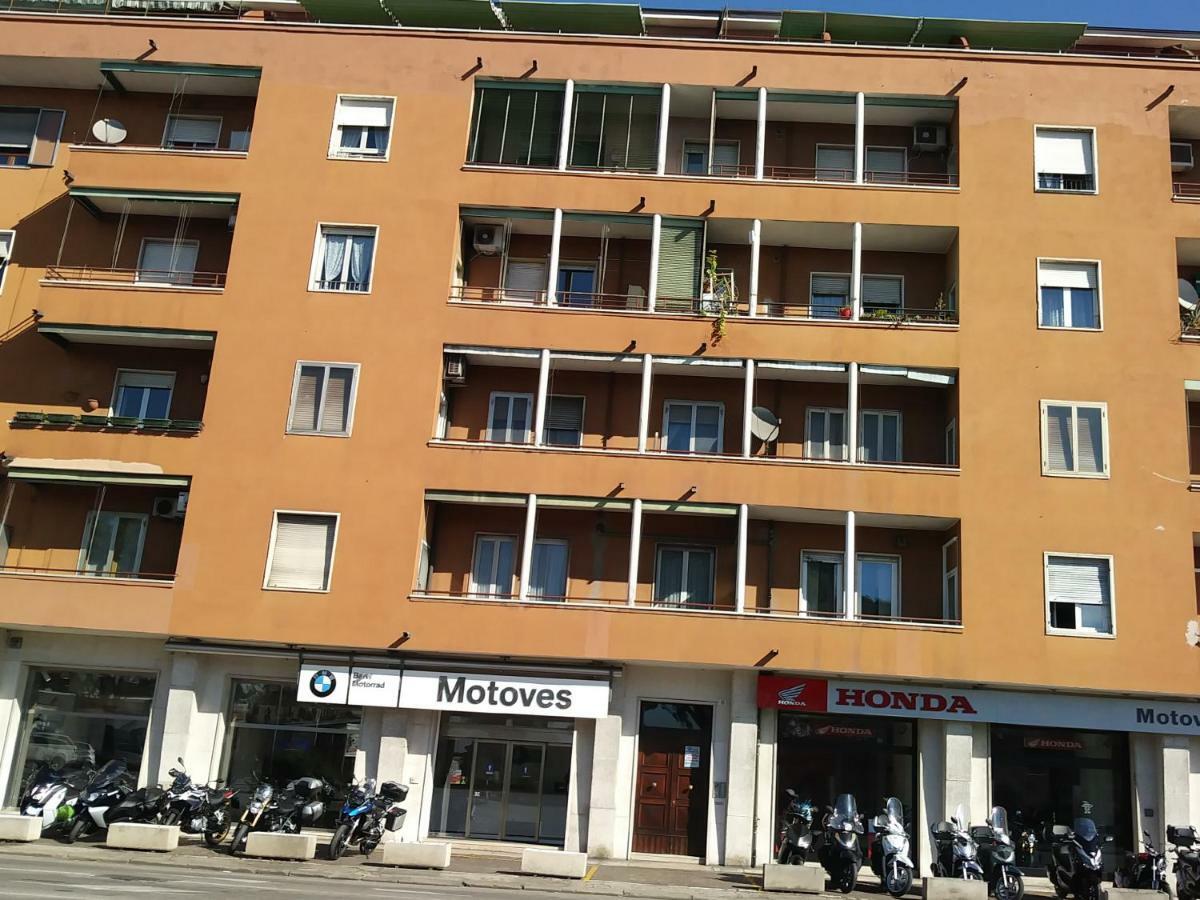La Casa Di Varda Verona Exteriér fotografie